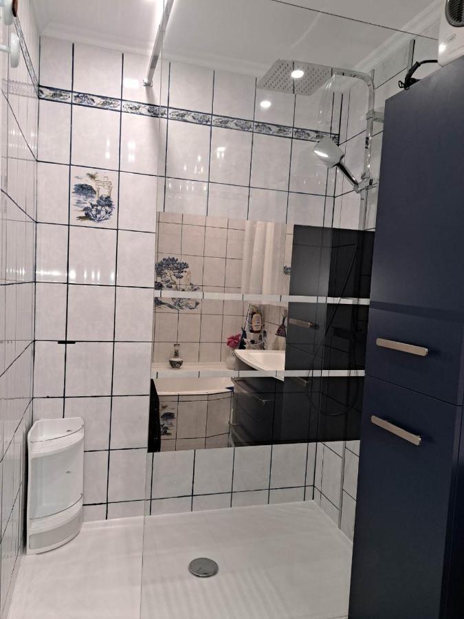 Chambre chez l’habitant chez Nadine Cagnes-sur-Mer Exterior foto